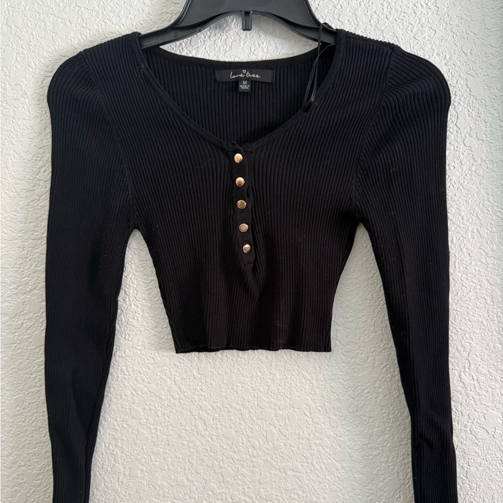 Black Cropped Long Sleeve